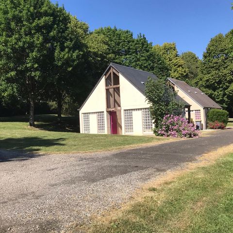 PLOT - Hiking or cycling package with tent