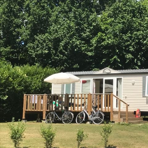 MOBILHOME 4 personnes - 2 chambres avec grande pelouse et terrasse ensoleilée!