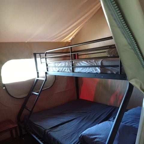 Hébergement 5 personnes - Lodge Glamping 5 personnes (samedi à samedi du 06/07/24 au 31/08/24) 1/5 pers.