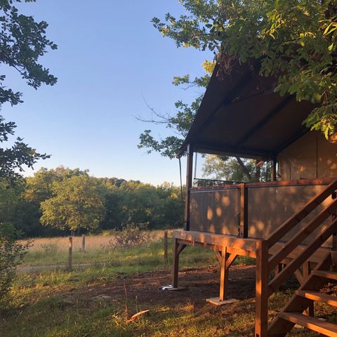 Hébergement 5 personnes - Lodge Glamping 5 personnes (samedi à samedi du 06/07/24 au 31/08/24) 1/5 pers.