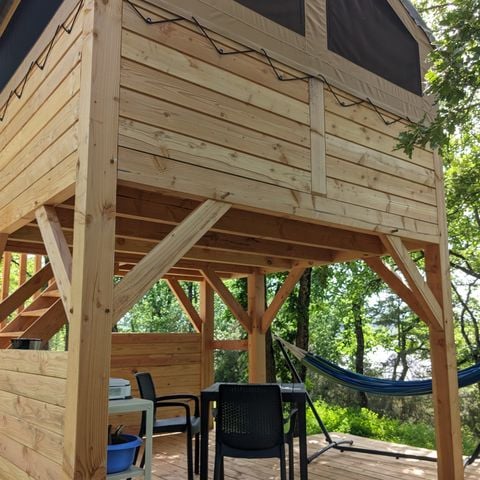Hébergement 2 personnes - Cabane sur pilotis 1/2 pers. - (3 nuits minimum en Juillet et Août)
