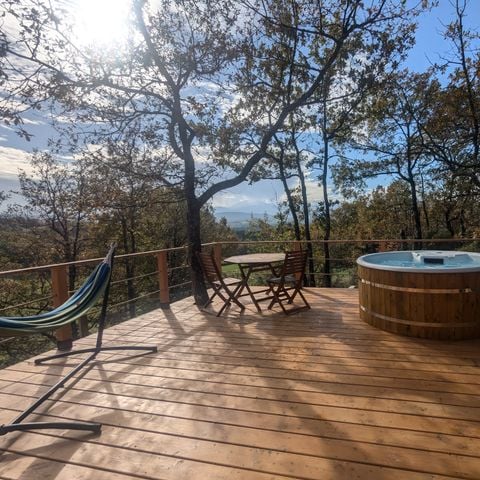 Alojamiento 2 personas - Cabaña de madera para todas las estaciones con jacuzzi