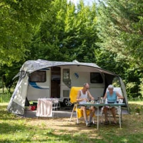 Pitch - RCN le Moulin de la Pique | Pitch (2 people included)