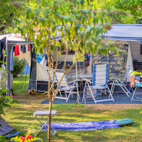 Stellplatz - RCN le Moulin de la Pique | Stellplatz (2 Personen inbegriffen)