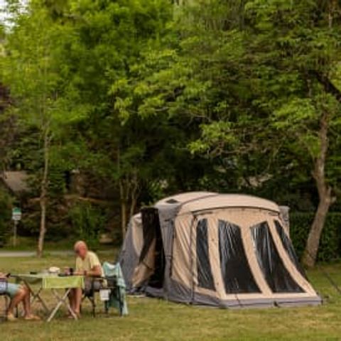 Pitch - RCN le Moulin de la Pique | Pitch (2 people included)