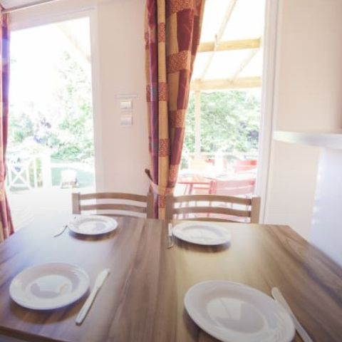 Stacaravan 6 personen - Les Milandes