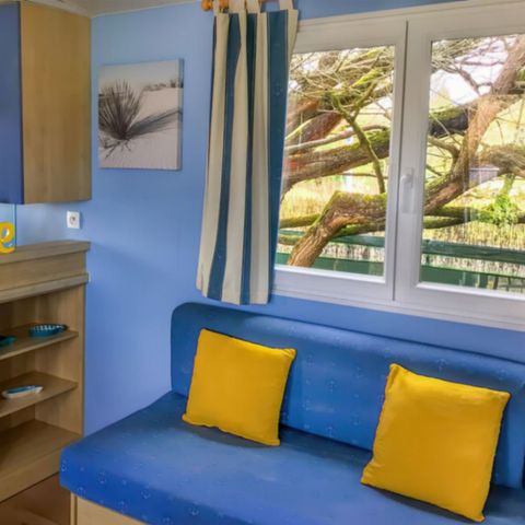 MOBILE HOME 4 people - 2 comfort rooms + loggia