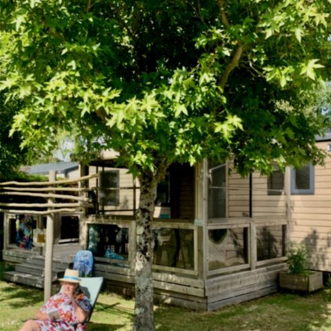 Stacaravan 6 personen - 3 comfort kamers + loggia