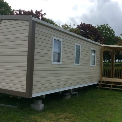 Mobilheim 6 Personen - 6 pers 3 Zimmer Halbüberdachte Terrasse 8 .80 m x 3.70 m 6 Geschirrspüler und TV inklusive