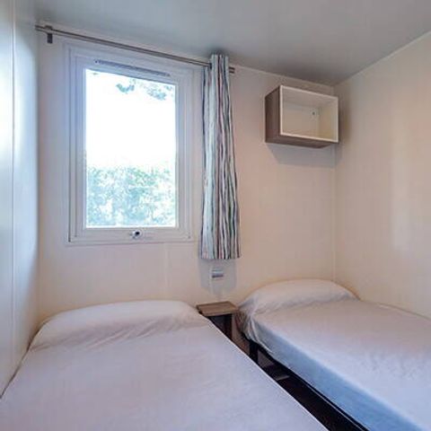 Stacaravan 6 personen - Stacaravan | Klassiek | 3 slaapkamers | 6 pers. | Eenpersoons terras | TV