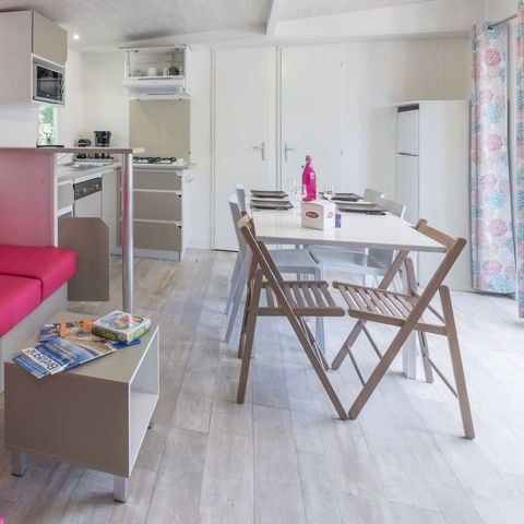 Mobilhome 8 personnes - Mobil-home | Premium | 4 Ch. | 8 Pers. | Terrasse surélevée | TV
