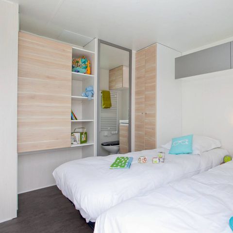 Mobile home 4 persons - Mobile-home | Comfort | 2 Bedrooms | 4 Pers. | Raised terrace | 2 bathrooms | TV