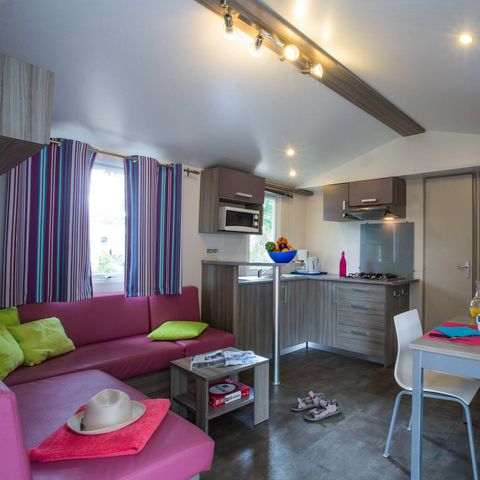 Stacaravan 6 personen - Mobile-home | Comfort | 2 slaapkamers | 4/6 pers. | Verhoogd terras | 1 badkamer | TV