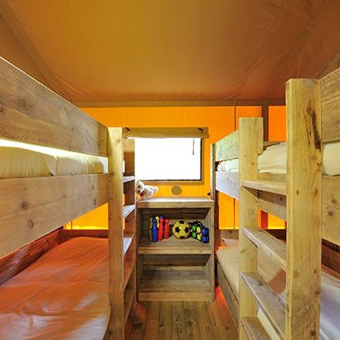 Canvas and wooden tent 6 persons - Safari Lodge | 2 Ch. | 6 Pers. | 1 SDB