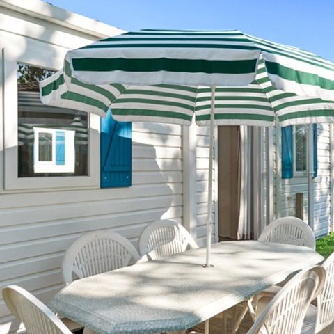 Mobile home 6 persons - Classic | 2 Bedrooms | 4/6 Pers. | Uncovered raised terrace