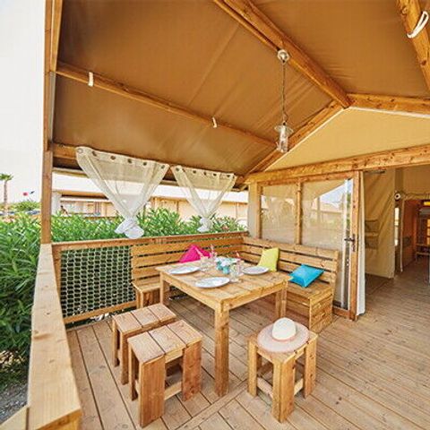 Canvas and wooden tent 5 persons - Lodge | 2 Bedrooms | 4/5 Pers. | Elevated terrace | TV