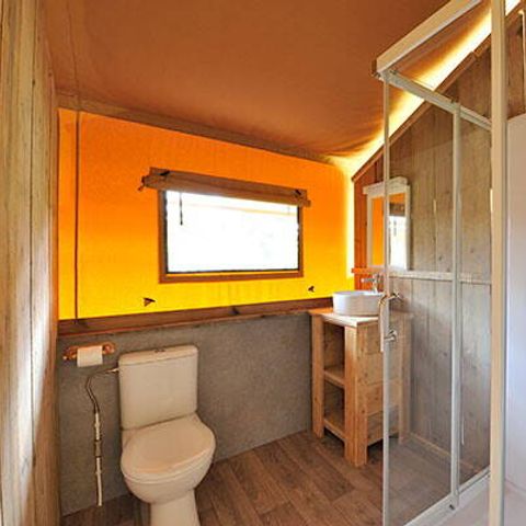 Canvas and wooden tent 6 persons - Safari Lodge Tent | 2 Bedrooms | 6 Pers. | 1 Bathroom