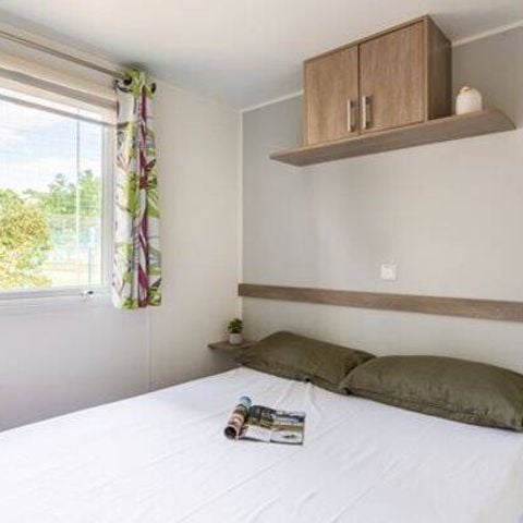 MOBILHOME 6 personnes - Mobil-home | Comfort | 2 Ch. | 4/6 Pers. | Terrasse surélevée non couverte | 1 SDB | TV