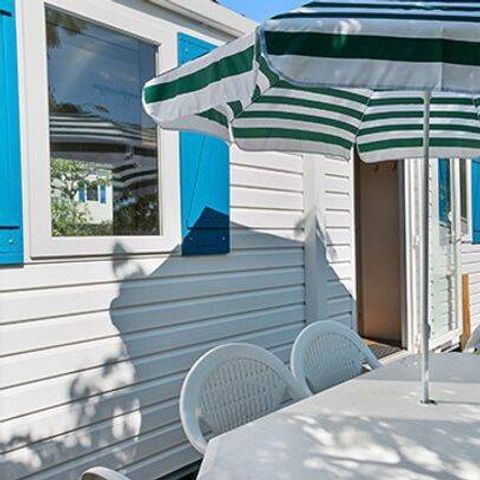 Mobile home 6 persons - Mobile-home | Comfort | 2 Bedrooms | 4/6 Pers. | Uncovered raised terrace | 1 bathroom | TV