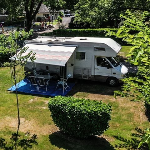 EMPLACEMENT - Forfait Solo (Caravane - tente - van - camping car / 1 véhicule)