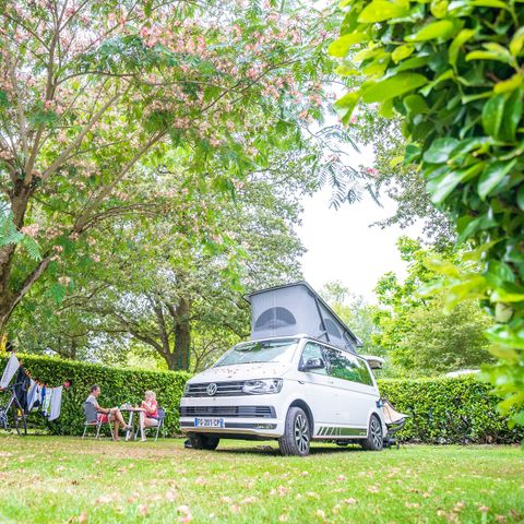 Pitch - Solo package (Caravan - tent - van - camper van / 1 vehicle)