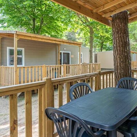 Stacaravan 4 personen - Comfort | 2 Slaapkamers | 4 Pers | Verhoogd terras | Airconditioning