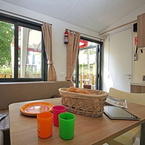 Mobile home 6 persons - Mobile-home | Comfort XL | 2 Bedrooms | 4/6 Pers. | Raised terrace | Air conditioning