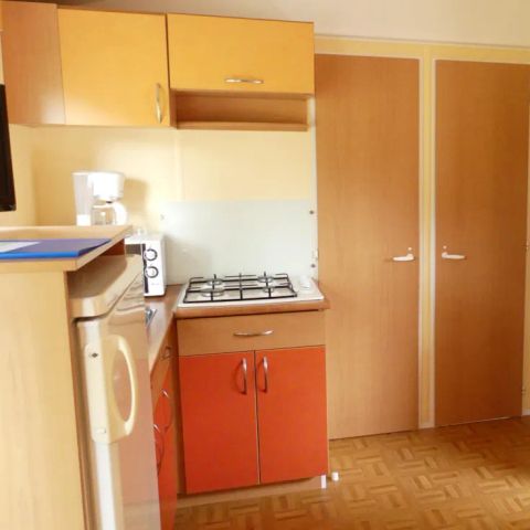 MOBILHOME 6 personas - IRM de 3 cámaras