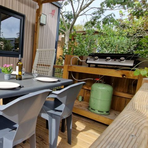 BUNGALOW 6 personnes - LUXE JARA (avec SPA et linge de lit inclus)