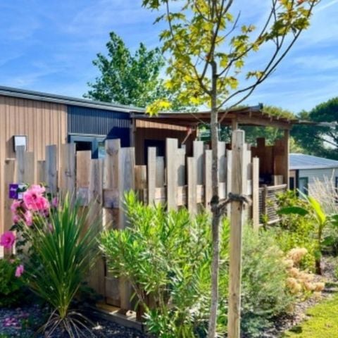 CASA MOBILE 8 persone - Casa mobile LUXE LOKIZ con spa 8 persone