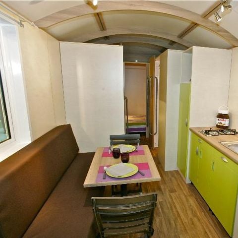 UNUSUAL ACCOMMODATION 4 people - LA ROULOTTE