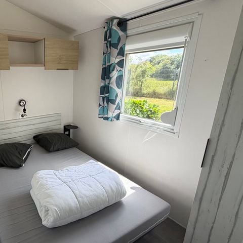 Stacaravan 8 personen - MOBIELHUIS NIRVANA QUATTRO 4 kamers 40m² met half overdekt terras
