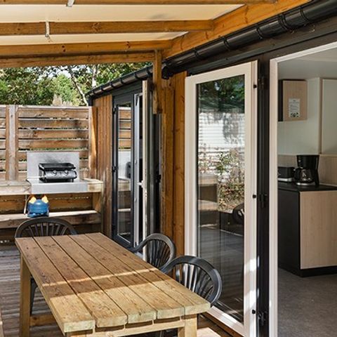 CASA MOBILE 4 persone - Ultimate | 2 Camere da letto | 4 Persone | Terrazza rialzata | Jacuzzi | Doccia tropicale | Aria condizionata | TV