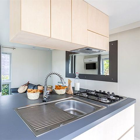 MOBILE HOME 4 people - Ultimate | 2 Bedrooms | 4 Pers. | Raised terrace | Air conditioning | TV