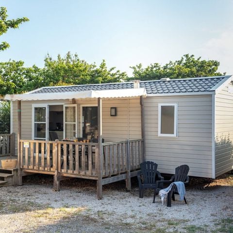 Stacaravan 4 personen - Stacaravan | Ultimate | 2 Slaapkamers | 4 Pers | Overdekt terras | 1 Badkamer | Airconditioning | TV