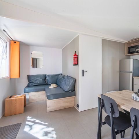Stacaravan 4 personen - Stacaravan | Premium | 2 Slaapkamers | 4 Pers | Overdekt terras | 1 badkamer | Airconditioning | TV