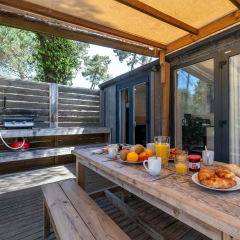 Stacaravan 4 personen - Stacaravan | Ultimate | 2 Slaapkamers | 4 Pers | Overdekt terras | 1 Badkamer | Airconditioning | TV