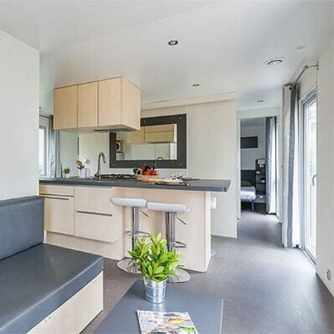 MOBILHOME 6 personnes - Mobil-home | Premium Exclusive | 3 Ch. | 6 Pers. | Terrasse Lounge | Clim. | TV