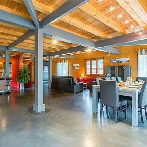 Maison 10 personnes - 4 Ch. | 8/10 Pers. | Terrasse surélevée | Jacuzzi | 1 SDB | Clim. | TV