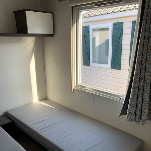 Stacaravan 6 personen - 3 SLAAPKAMERS MET EEN BED VAN 160 CM