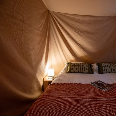 Canvas and wooden tent 5 persons - Maori tent.