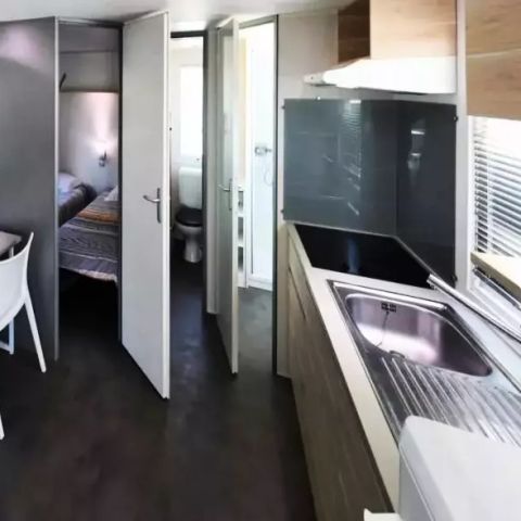 Stacaravan 4 personen - 3 kamers 4 personen Airconditioning