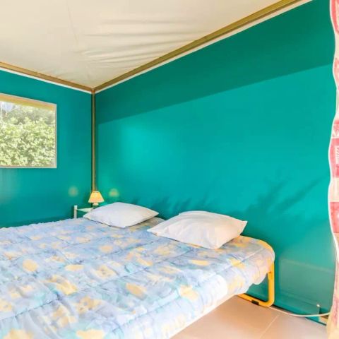 Bungalowtent 5 personen - Pagan 3 kamers 5 personen (4 volwassenen + 1 kind -8 jaar)