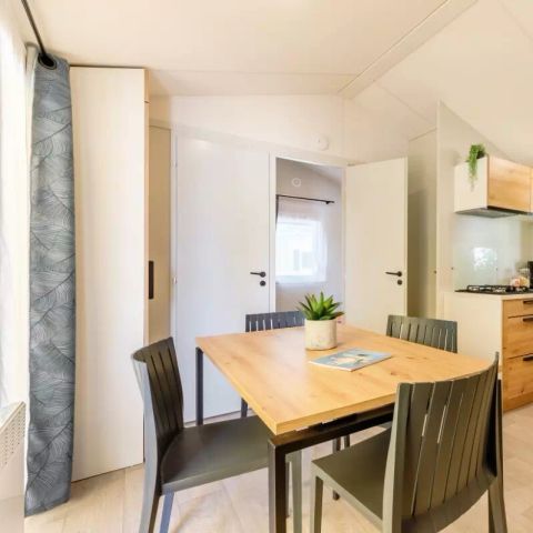 MOBILHOME 4 personas - Privilege 3 Habitaciones 4 Personas + TV