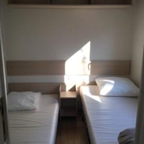 Stacaravan 6 personen - TOURNESOL 3 slaapkamers geklimatiseerd en comfortabel