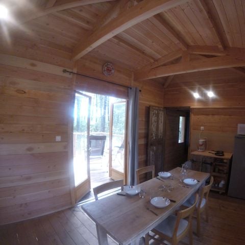 UNUSUAL ACCOMMODATION 4 people - ROBINSON PERCH CABIN 2 rooms without sanitary facilities