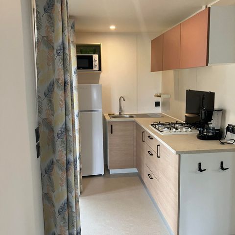 Stacaravan 4 personen -  RHONEA- 2 slaapkamers + tv + airconditioning in optie (2 volwassenen en 2 kinderen)