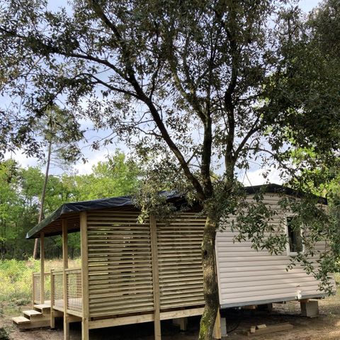 Mobilheim 4 personen - PREMIUM MONTSEREIN Klimatisiert- 2 Zimmer+ Geschirrspüler + TV (2 Erwachsene max+2 Kinder)
