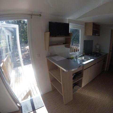 Mobilheim 4 personen - PREMIUM MONTSEREIN Klimatisiert- 2 Zimmer+ Geschirrspüler + TV (2 Erwachsene max+2 Kinder)