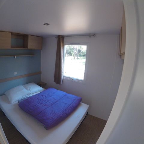Mobilheim 4 personen - PREMIUM MONTSEREIN Klimatisiert- 2 Zimmer+ Geschirrspüler + TV (2 Erwachsene max+2 Kinder)